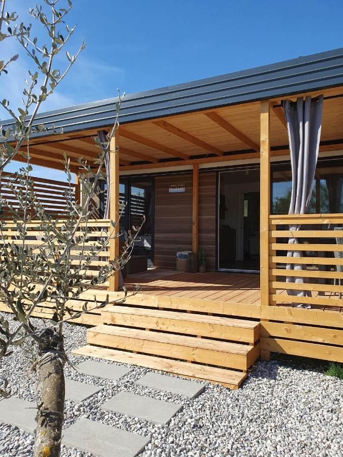 Mobile Homes Karlo & Dino Pula Luaran gambar