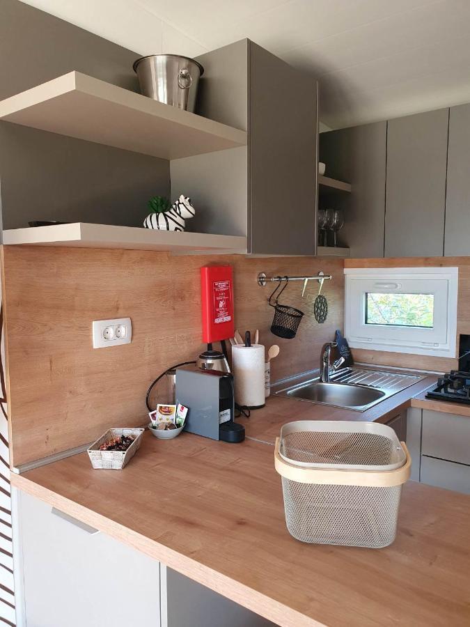 Mobile Homes Karlo & Dino Pula Luaran gambar